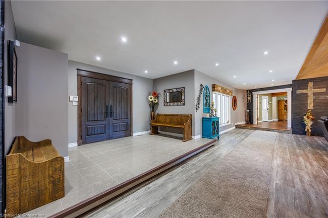 1285 Cockshutt Rd, House other with 6 bedrooms, 7 bathrooms and 40 parking in Simcoe ON | Image 13