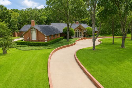 112 Willowbrook Dr, Athens, TX, 75751-3534 | Card Image