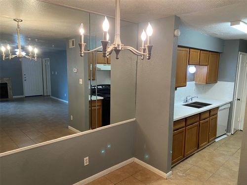 apt-205-9700 Leawood Blvd, Houston, TX, 77099-2656 | Card Image