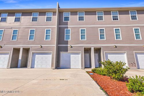 109-109 Orchard Loop, D'Iberville, MS, 39540-3782 | Card Image