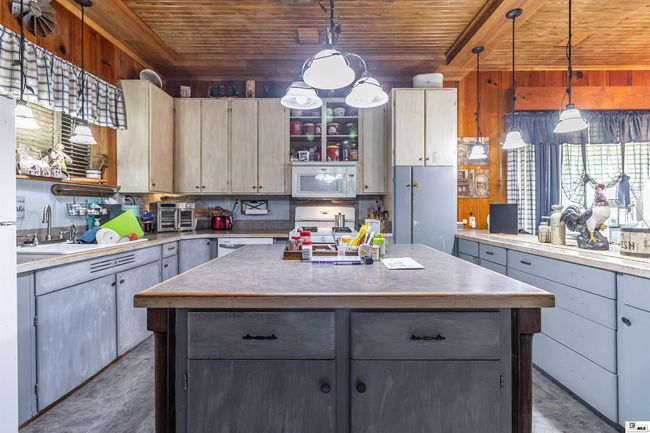 6402 Paulette Pipes Rd, House other with 4 bedrooms, 2 bathrooms and null parking in Collinston LA | Image 13