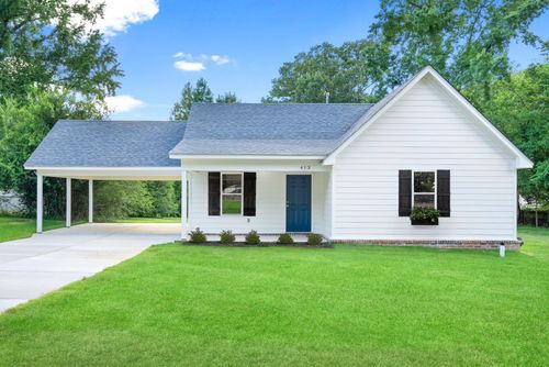 413 S Main Ext, Collierville, TN, 38017-2925 | Card Image