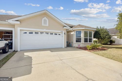 215 Austin Ryan Dr, Kingsland, GA, 31548-6196 | Card Image