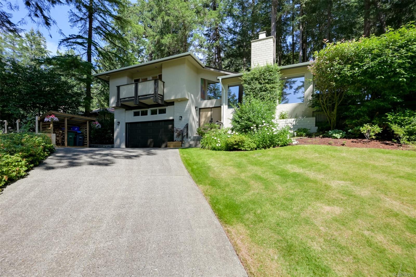 Residential in Saanich 4