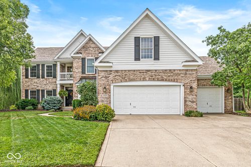 10928 Valley Forge Cir, Carmel, IN, 46032-8664 | Card Image