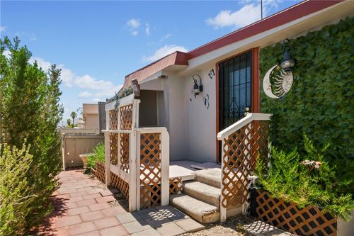 728 Swan Dr, Bullhead City, AZ, 86442-5511 | Card Image