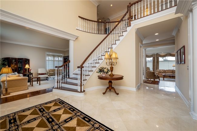 511 Jennifer Ln, House other with 5 bedrooms, 7 bathrooms and 4 parking in Gibsonia PA | Image 5