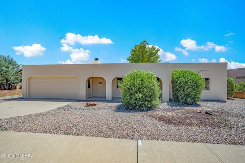 632 N Avenida Tortuga, Green Valley, AZ, 85614-3459 | Card Image