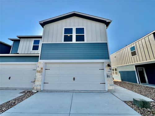 12807 Village Spun Plz, Buda, TX, 78610-4708 | Card Image