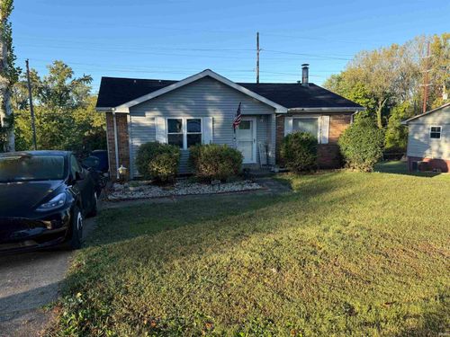 6886 Concord Dr, Newburgh, IN, 47630-2066 | Card Image