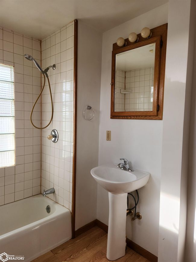 1128 Prince St, House other with 5 bedrooms, 4 bathrooms and null parking in Grinnell IA | Image 27
