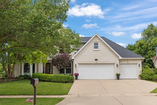 5008 Switch Grass Ln, Naperville, IL, 60564-5367 | Card Image