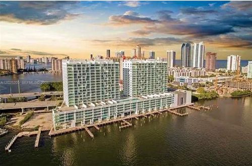 1404-400 Sunny Isles Blvd, Sunny Isles Beach, FL, 33160-5091 | Card Image