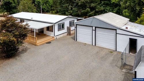 25697 Brush Creek Rd, Sweet Home, OR, 97386-9666 | Card Image