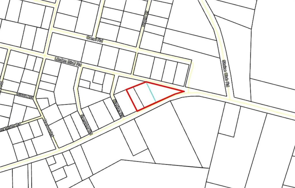 Land in Jesup 4