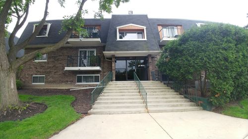 apt-1a-3855 Parkway Dr, Northbrook, IL, 60062-7211 | Card Image