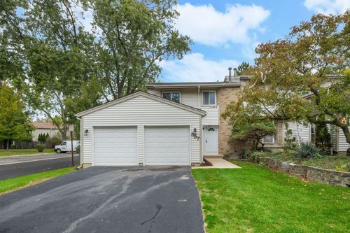 557 Monroe Rd, Bolingbrook, IL, 60440-2067 | Card Image