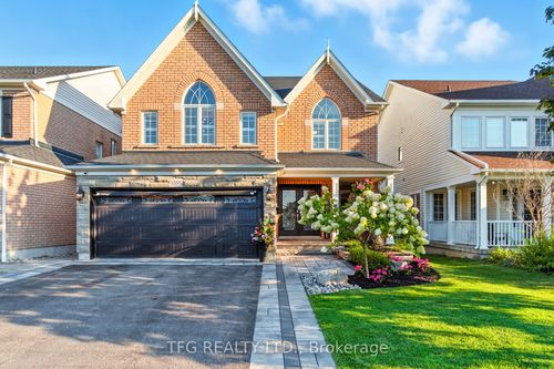 1588 Spencely Dr, Oshawa, ON, L1K0B3 | Card Image