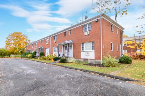 apt-1-922 Shippan Ave, Stamford, CT, 06902-7429 | Card Image