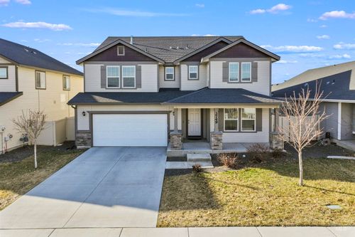 3749 E Rock Falls St, Nampa, ID, 83686-6766 | Card Image