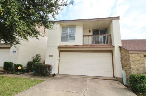 6110 Spyglass Ln, Garland, TX, 75043-5624 | Card Image