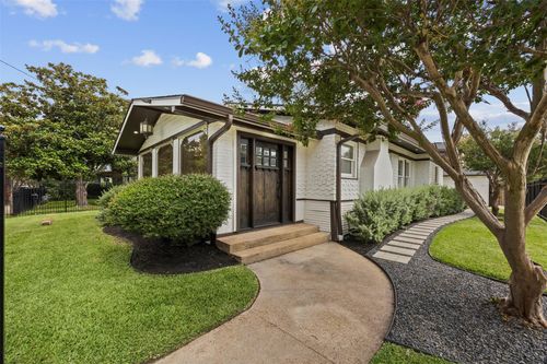1123 Bomar St, Houston, TX, 77006-1223 | Card Image