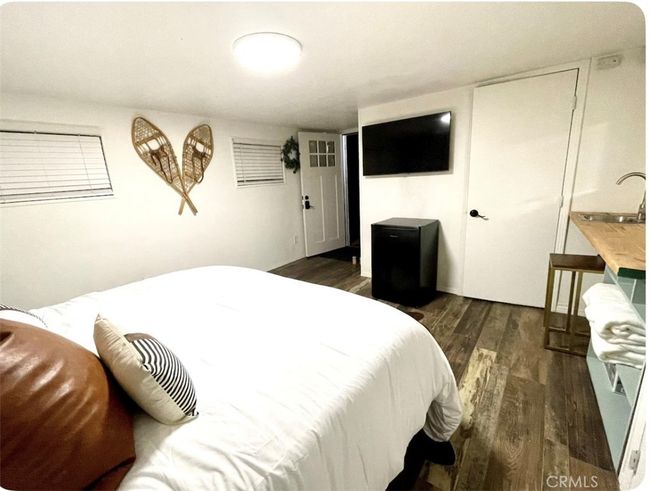 2009 Mojave Scenic Dr, House other with 3 bedrooms, 3 bathrooms and null parking in Wrightwood CA | Image 21