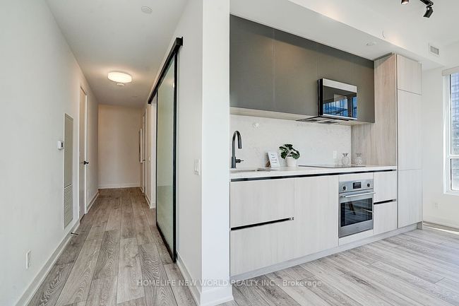 3706 - 108 Peter St, Condo with 2 bedrooms, 2 bathrooms and null parking in Toronto ON | Image 24