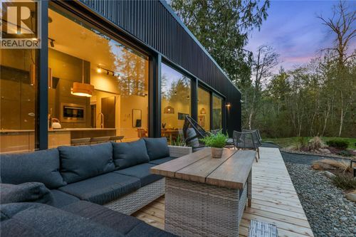 4638/4628 Forbidden Plateau Road, Courtenay, BC, V9J1R3 | Card Image