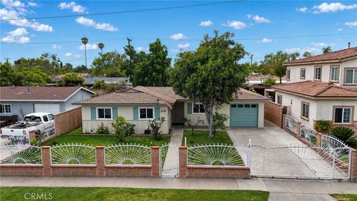 2014 S Poplar St, Santa Ana, CA, 92704-4831 | Card Image