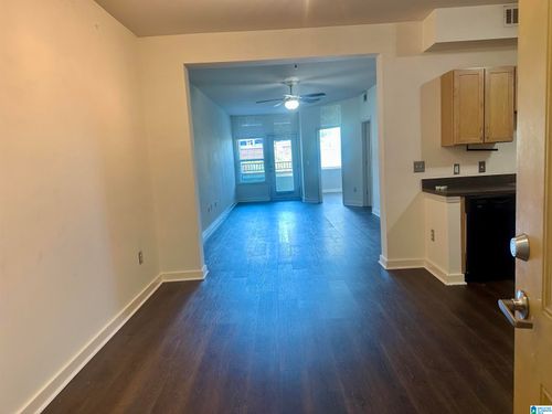 304-401 20th St S, BIRMINGHAM, AL, 35233-2040 | Card Image
