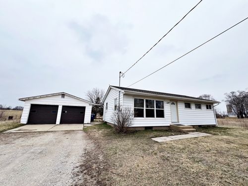 4192 Illinois Route 84, THOMSON, IL, 61285-7526 | Card Image