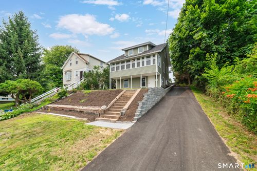 38 Charter Oak Ave, East Haven, CT, 06512-2707 | Card Image