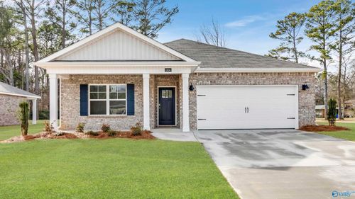 1304 Eidson St, Athens, AL, 35611-4537 | Card Image