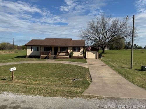 32 Holiday Road, Burneyville, OK, 73430 | Card Image