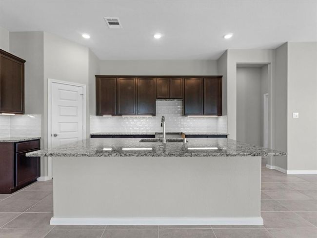 441 County Road 3081, House other with 3 bedrooms, 2 bathrooms and 3 parking in Cleveland TX | Image 8