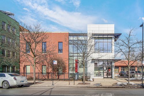 134 W 111th St, Chicago, IL, 60628-4215 | Card Image