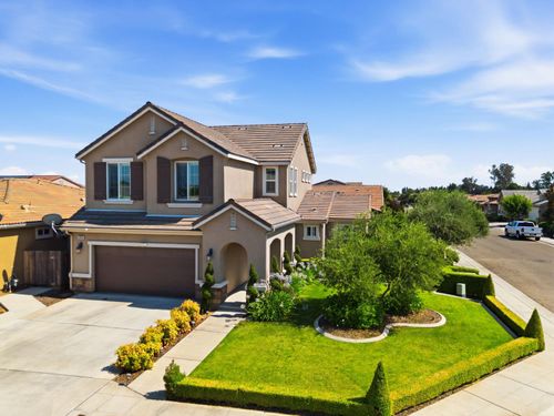 3408 Sussex Ave, Clovis, CA, 93619-7204 | Card Image
