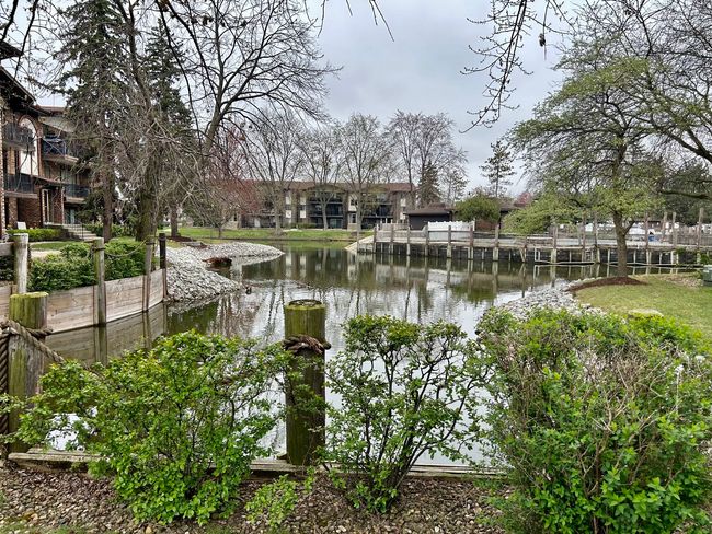 APT-1310 - 5231 James Ln, Condo with 2 bedrooms, 2 bathrooms and 2 parking in Crestwood IL | Image 6