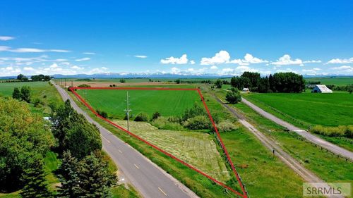3887 Schaefer Ln, Ashton, ID, 83420-1214 | Card Image