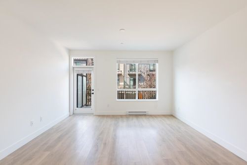 38006 Fairwater Pl, Squamish, BC, V8B2A1 | Card Image