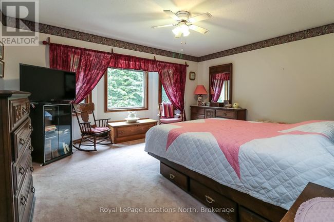 3 Kelley Cres, House other with 4 bedrooms, 3 bathrooms and 8 parking in Wasaga Beach ON | Image 16