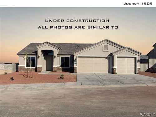 3689 N Verde Rd, Golden Valley, AZ, 86413-8630 | Card Image