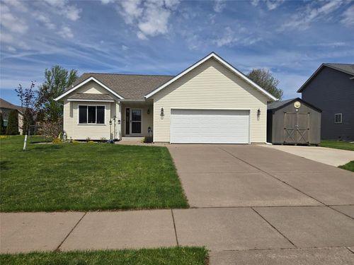 3336 Sanford Ln, Eau Claire, WI, 54703-5285 | Card Image