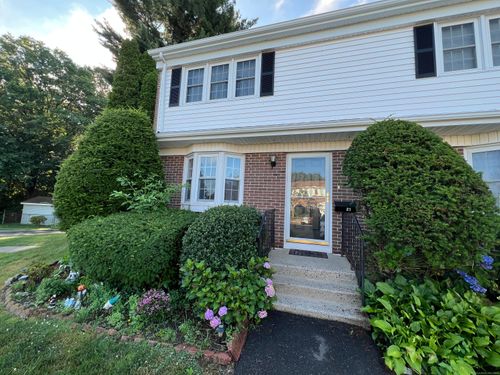 87-87 Salem Walk, Milford, CT, 06460-7133 | Card Image