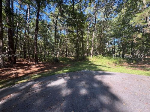 7 Confederate Ct, Daufuskie Island, SC, 29915-9310 | Card Image