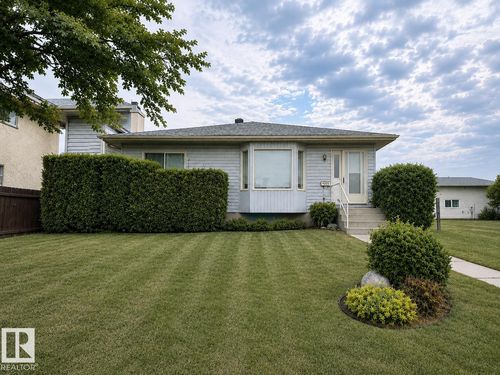 4005 55 Ave, Whitecourt, AB, T7S1C5 | Card Image
