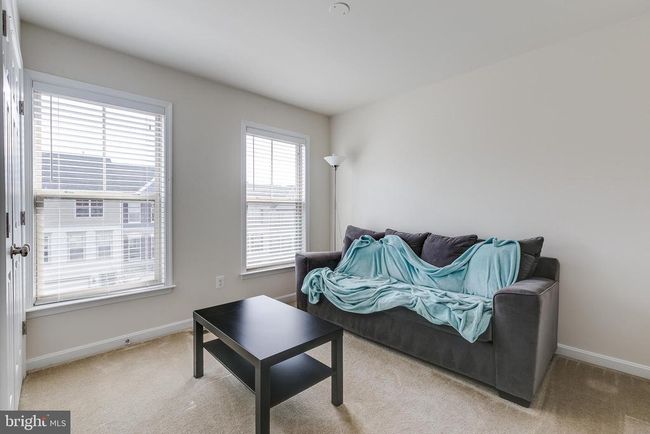 42726 Ogilvie Sq, Townhouse with 5 bedrooms, 4 bathrooms and null parking in ASHBURN VA | Image 9