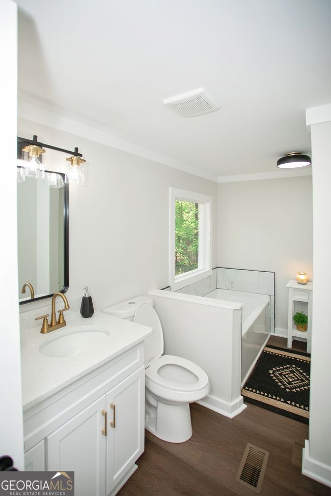 216 Howard Rd, House other with 3 bedrooms, 2 bathrooms and null parking in BARNESVILLE GA | Image 22