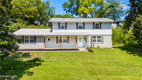 5413 Smoky Trl, Knoxville, TN, 37909-1826 | Card Image